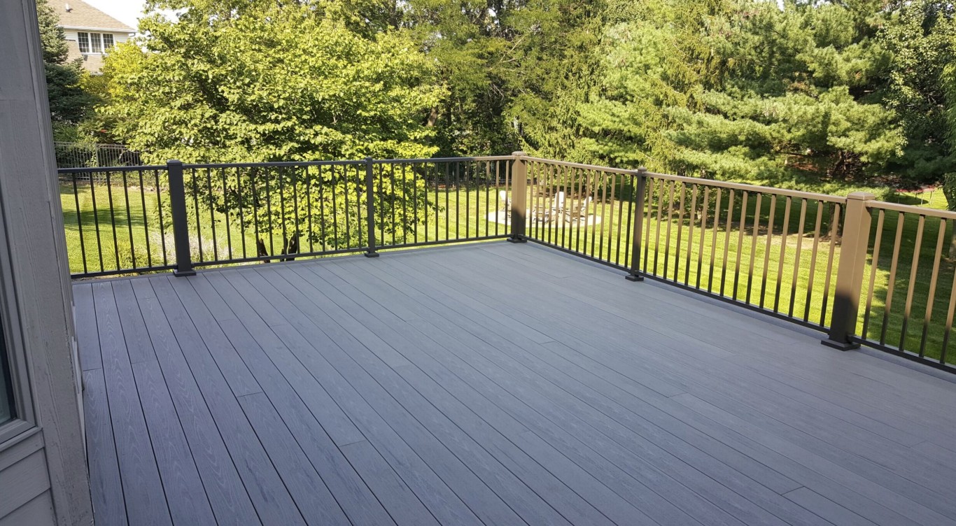 Composite Deck Installation - Professional deck building service in Pharr, TX